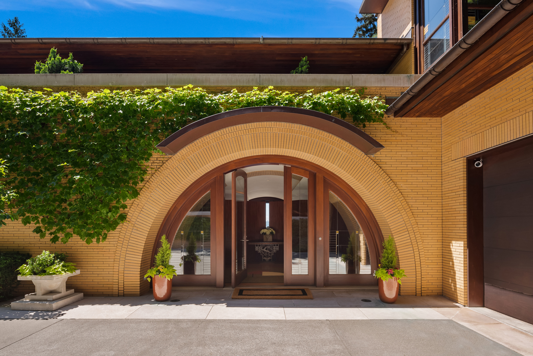 Roman-brick entry arch
